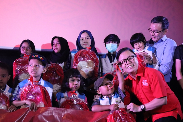 Film Lion King Buat Anak-Anak Penderita Kanker Gembira